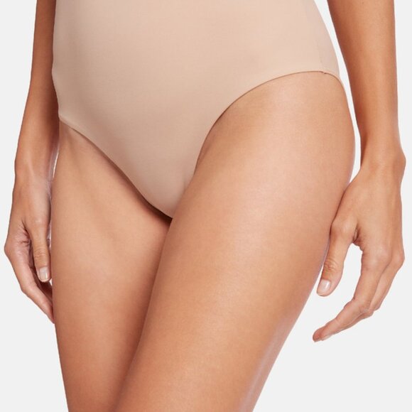NEW Wolford Mat de Luxe Forming Bodysuit Bra Underwire Powder Nude L/D cup 71864 - Picture 7 of 8